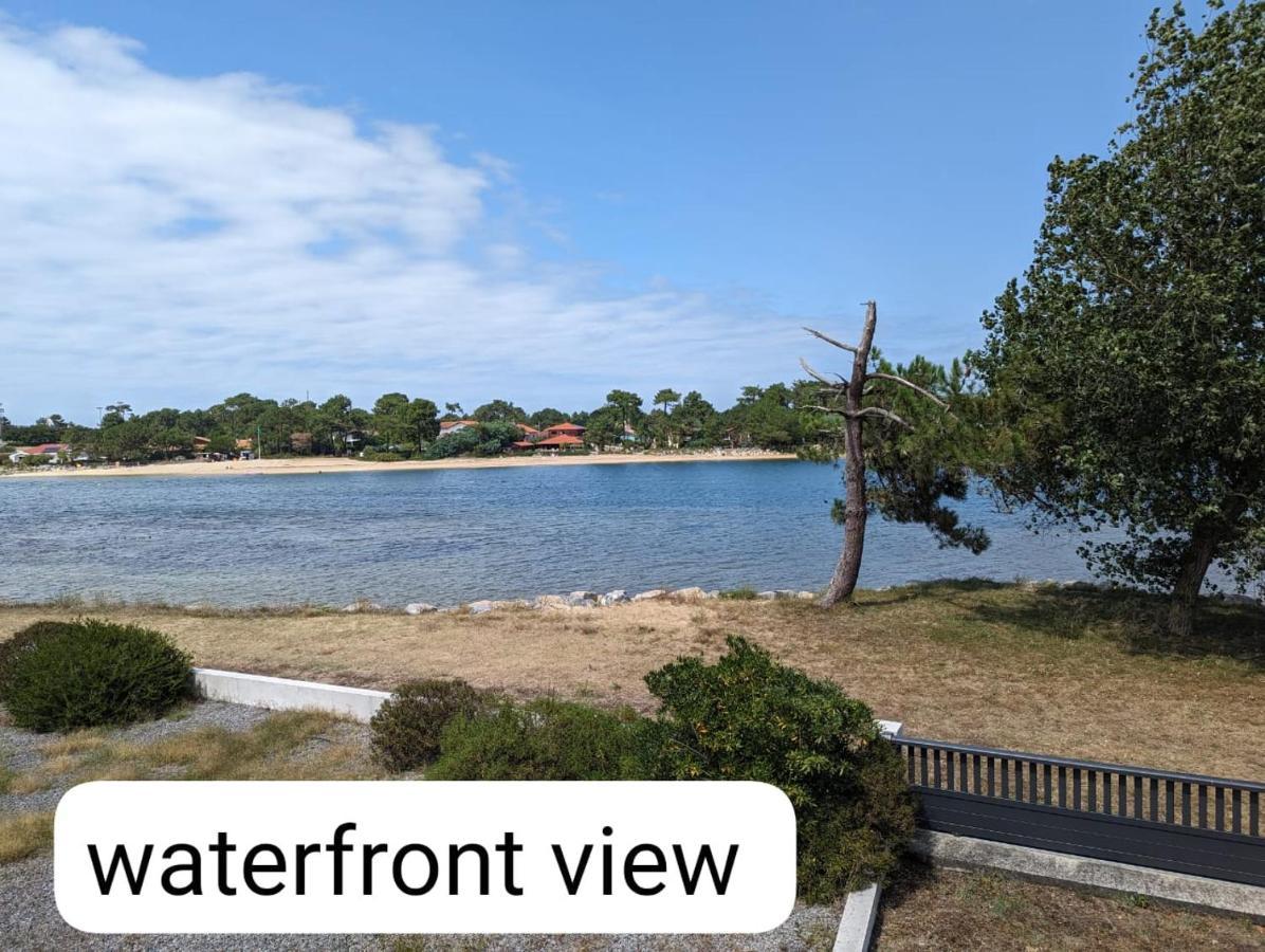 米尼赞海滩 Waterfront One酒店 外观 照片