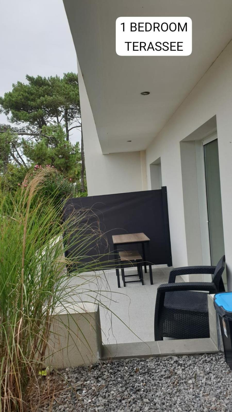 米尼赞海滩 Waterfront One酒店 外观 照片